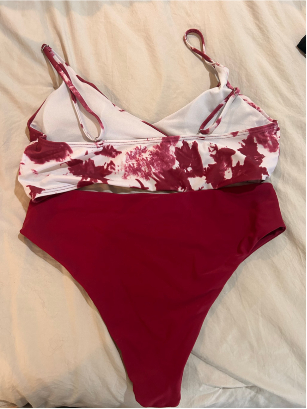 Women's SHEIN Bikini Set Size L Red and White Tie Dye